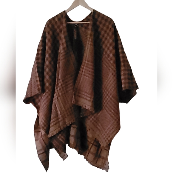 Steve Madden Multi-Plaid Ruana Brown Tan Olive Poncho Shawl One Size - Picture 2 of 11